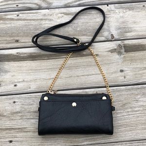 Black crossbody purse